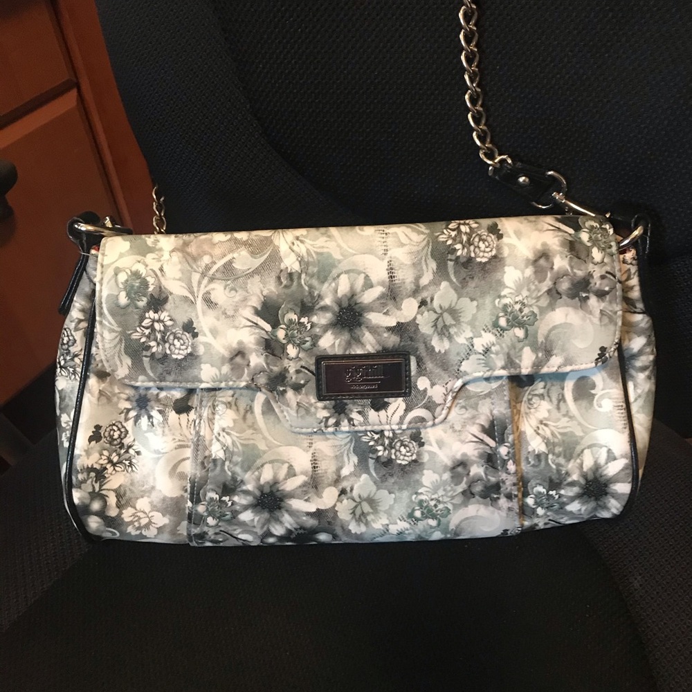 Gigi Hill purse